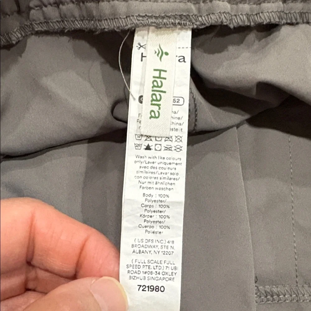 Halara Wide Leg Cargo Pants in Gray Size Medium. Like new! - Picture 4 of 10